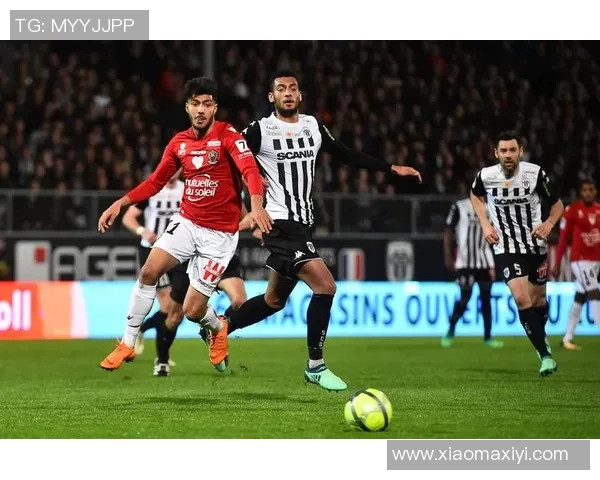 法甲精彩对决第戎主场迎战昂热双方争夺宝贵积分之战