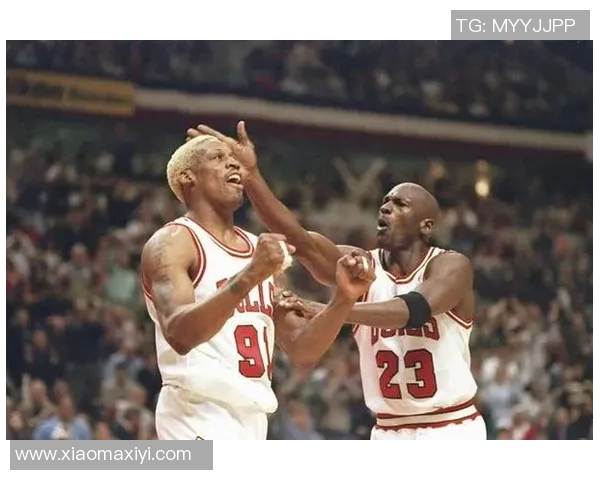 罗德曼与乔丹的传奇合作与篮球世界的辉煌岁月